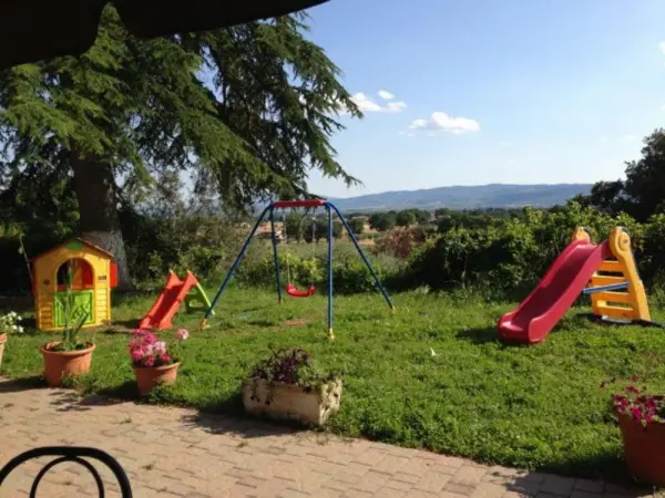 Assisi Garden 8